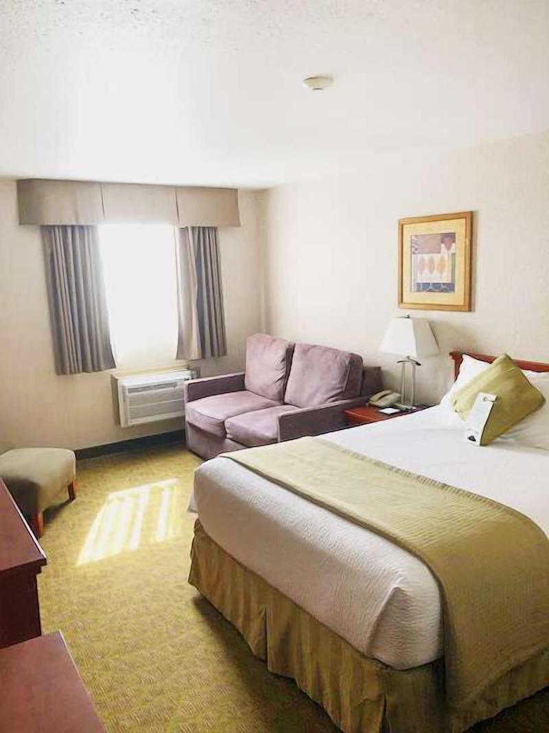 Victoria Inn Flin Flon image