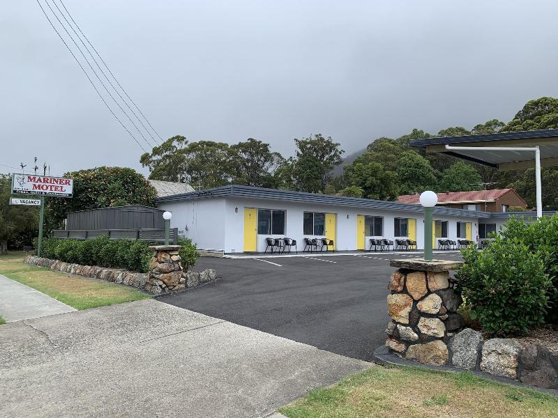 Mariner Motel image