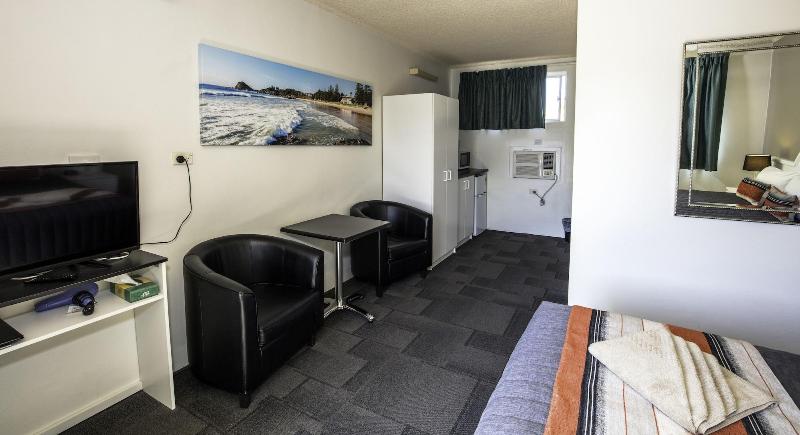 Mariner Motel image