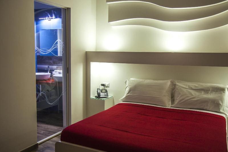 Villa Adelaide suite & room image