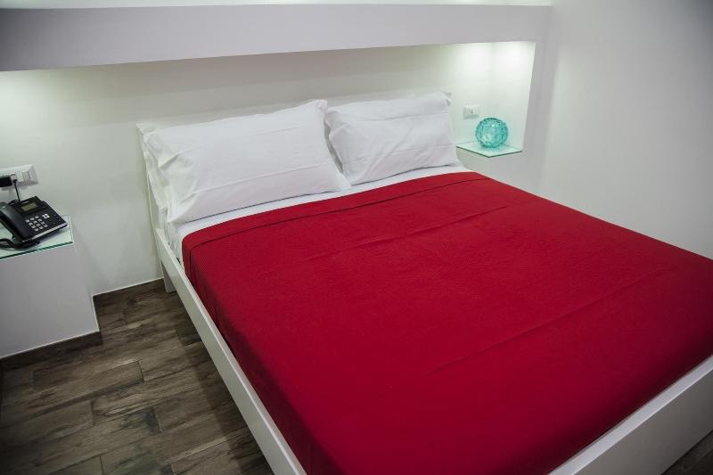 Villa Adelaide suite & room image