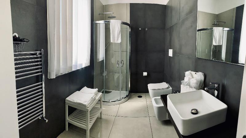 Villa Adelaide suite & room image