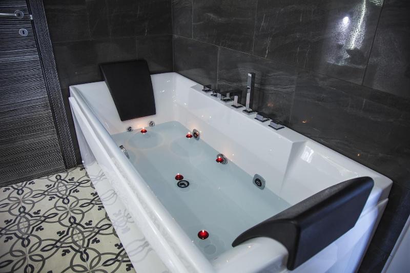 Villa Adelaide suite & room image