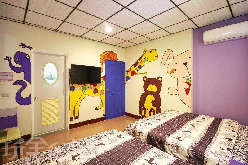 Her Home B&B image