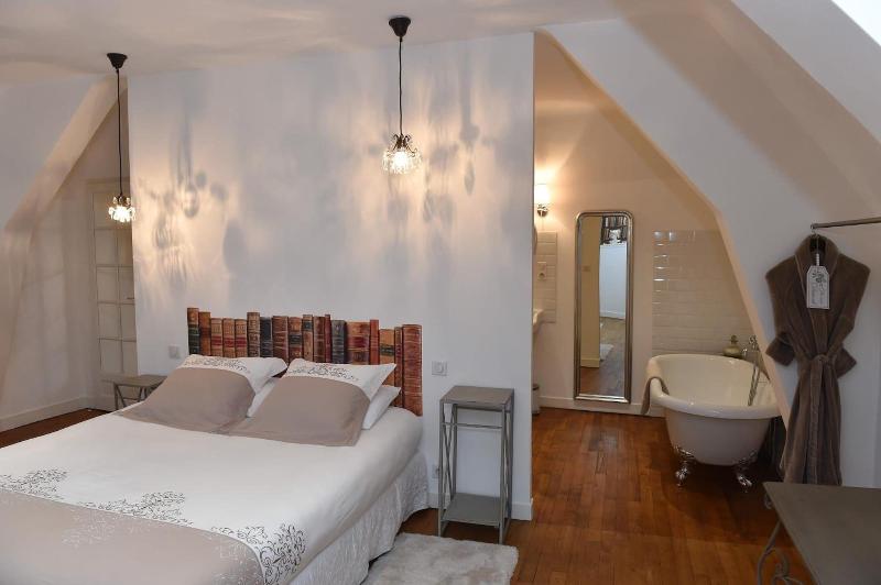 Villa Des Glycines image