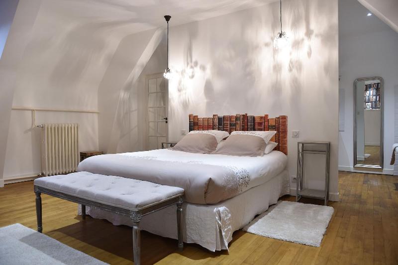 Villa Des Glycines image