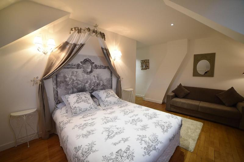 Villa Des Glycines image