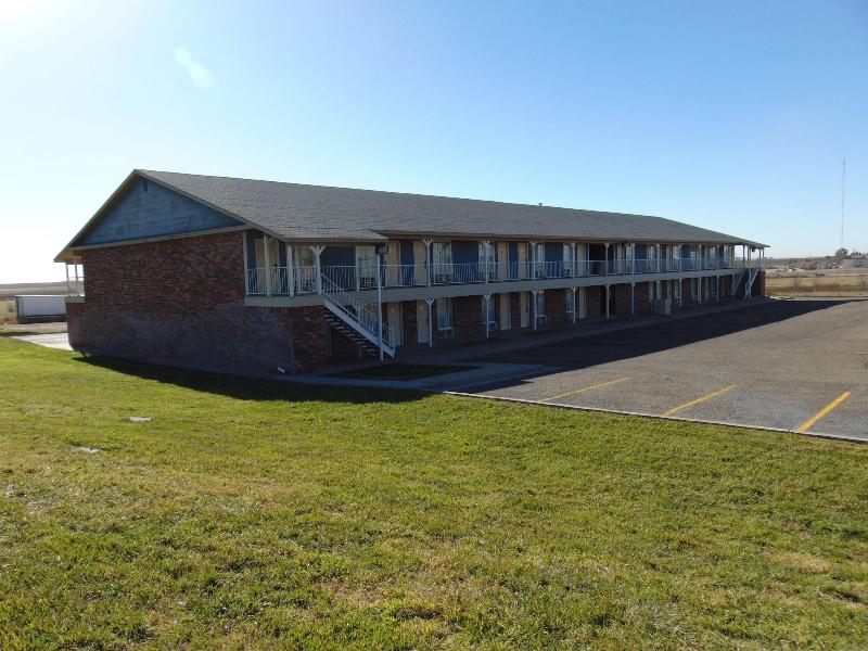 Heritage House Inn image