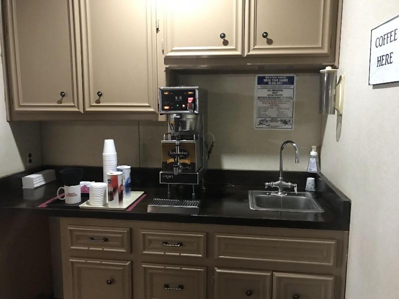 Heritage House Inn image
