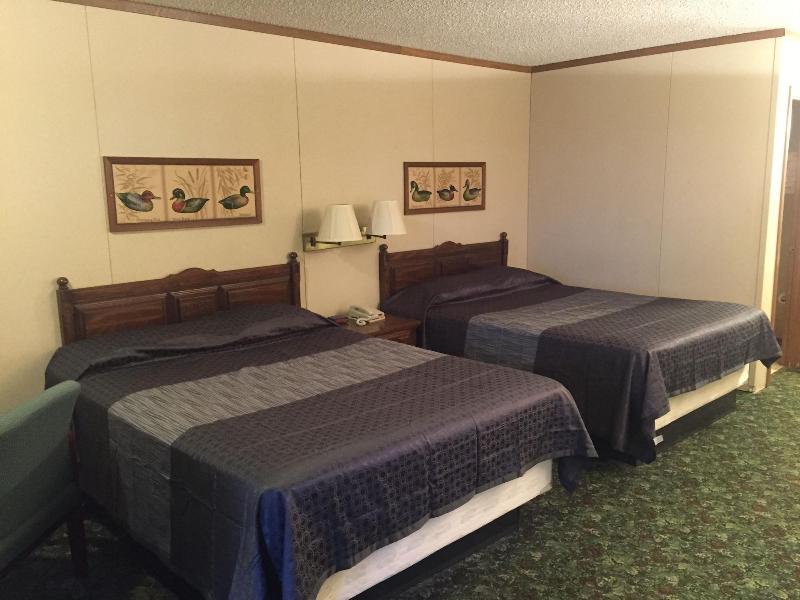 Heritage House Inn image