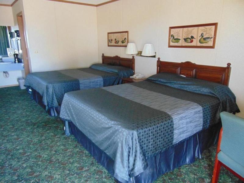 Heritage House Inn image 8