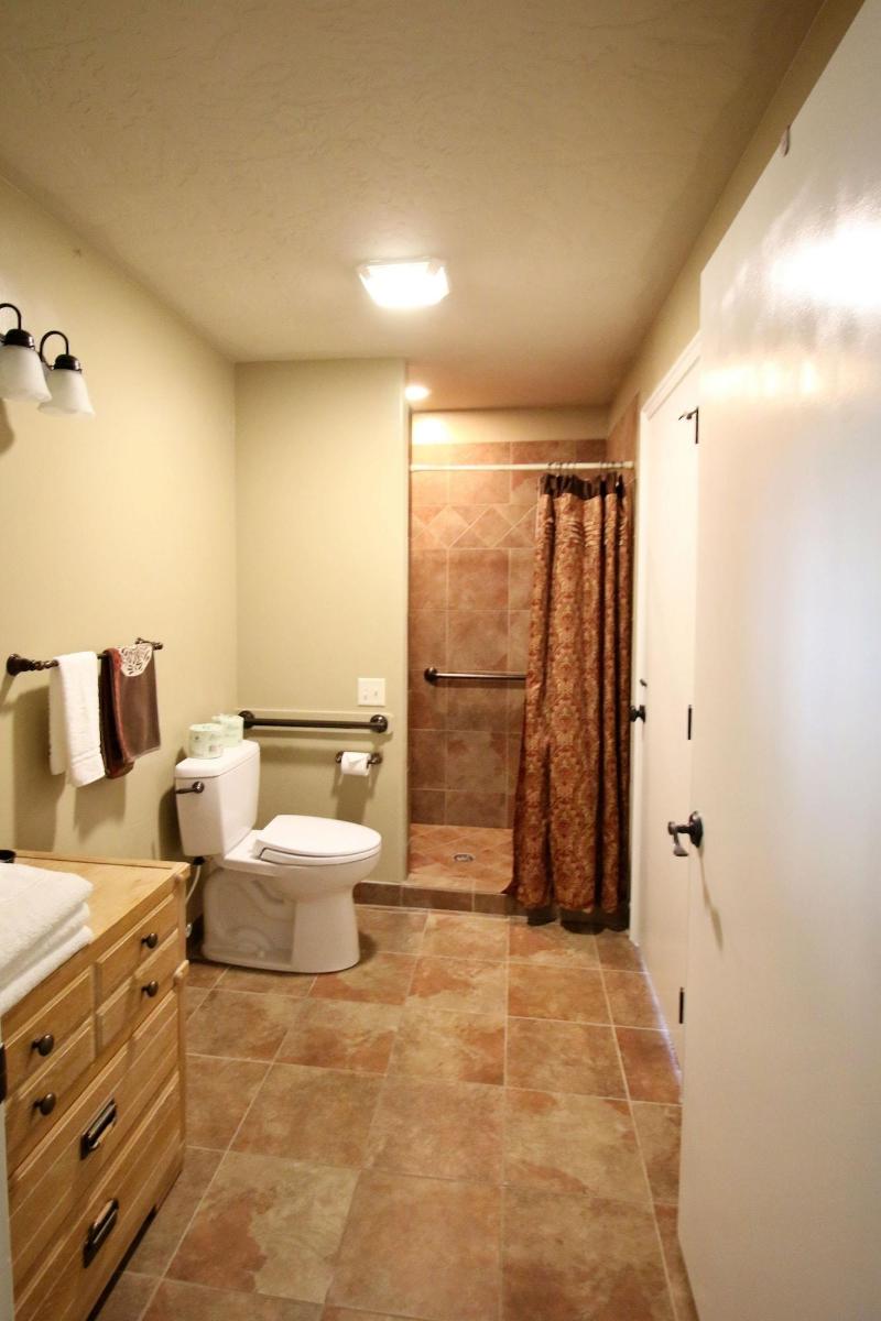 Hidden Canyon Retreat image