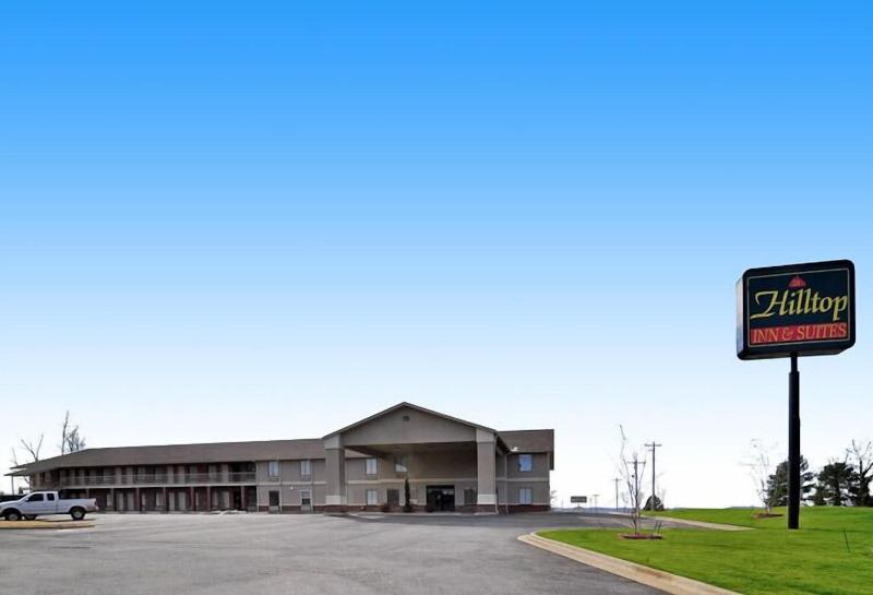 Hilltop Inn & Suites Greenbrier 2