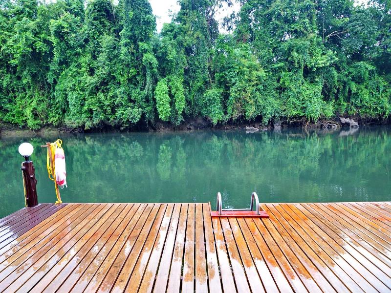 Mek Kiri River Kwai Resort image