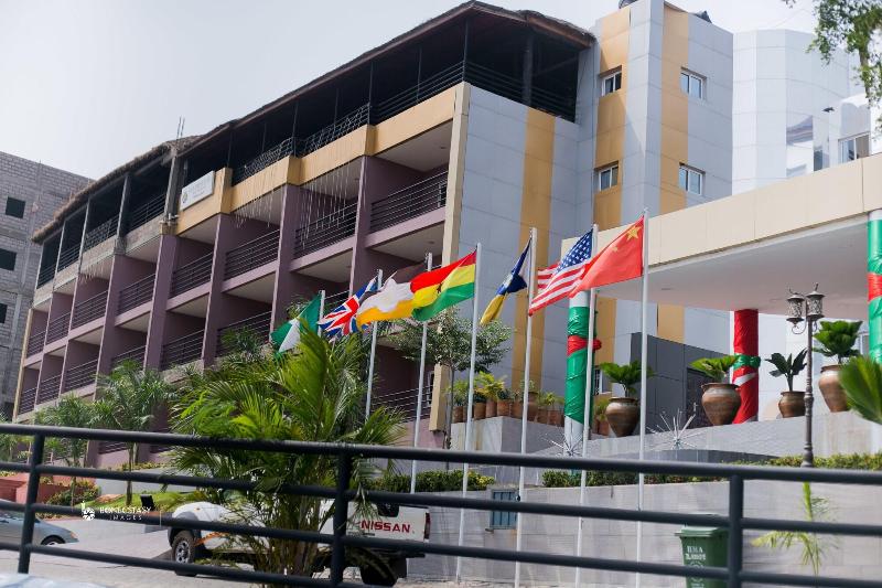 Volta Serene Hotel - Ho