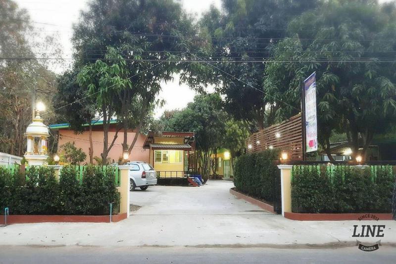 Home Hug Pak Sabai