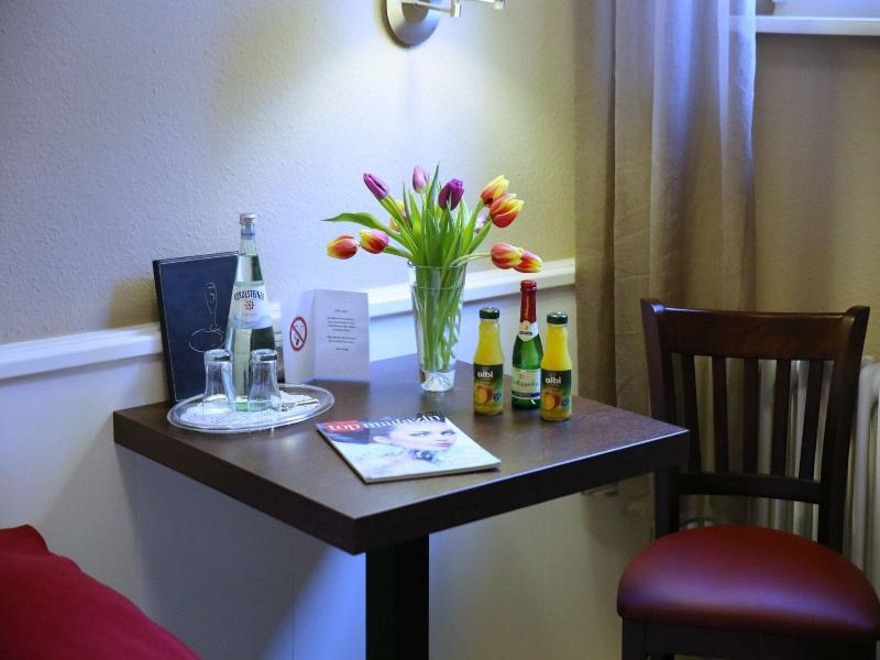 Waldhotel Wilhelmshöhe image