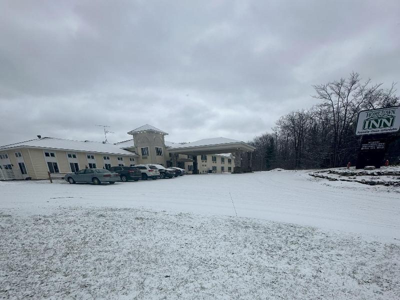 Hometown Inn image