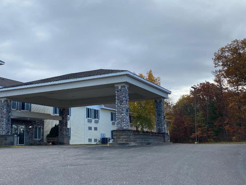 Hometown Inn image