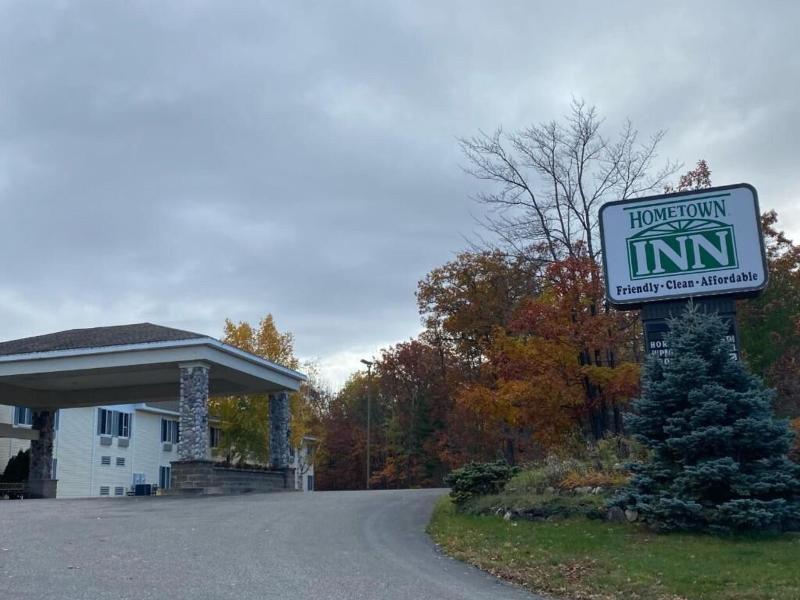 Hometown Inn image