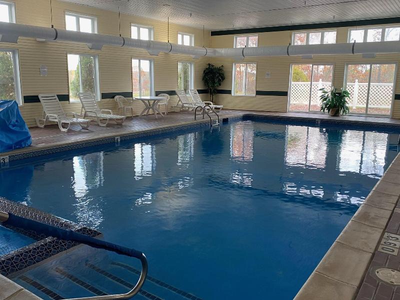 Hometown Inn image