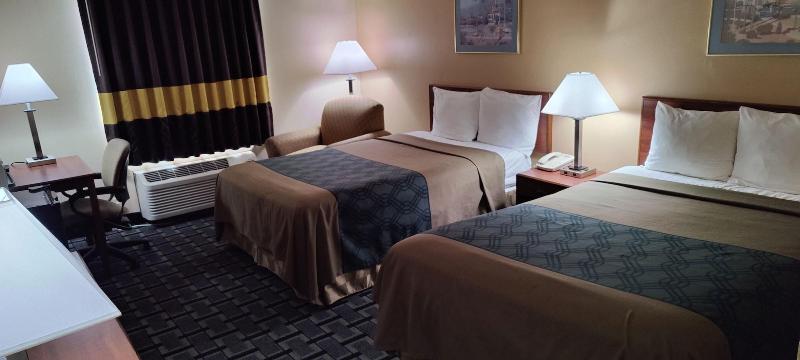 Hometown Inn & Suites image 4