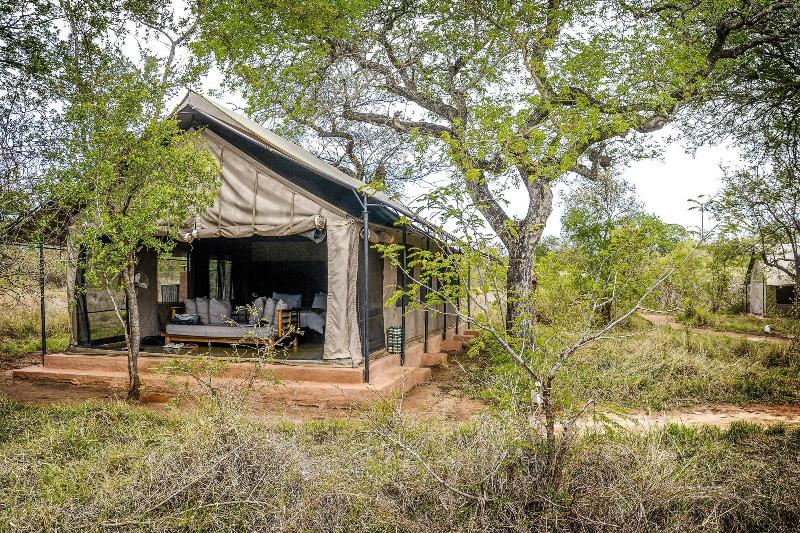 Honeyguide Tented Safari Camps-Montobeni image