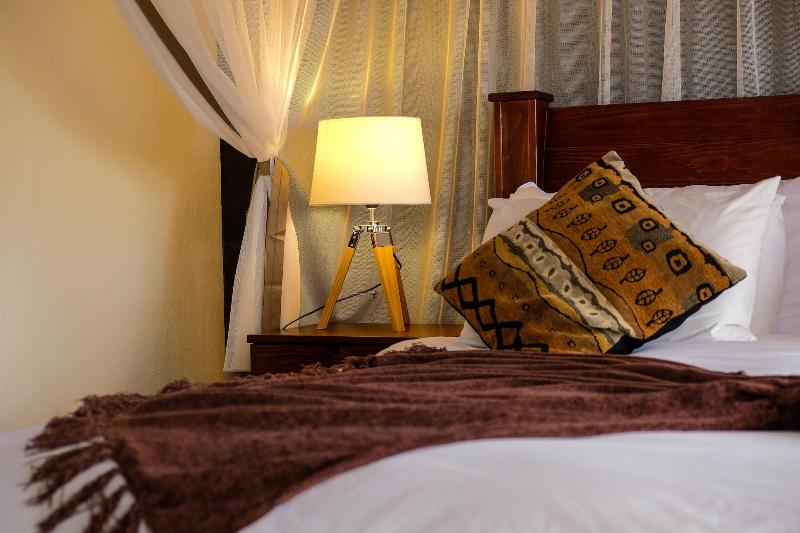 Honeyguide Tented Safari Camps-Montobeni image