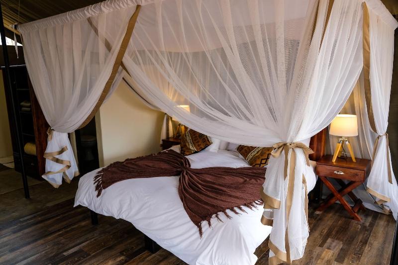 Honeyguide Tented Safari Camps-Montobeni image