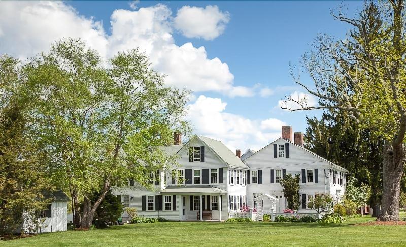 Warren Conference Center And Inn image