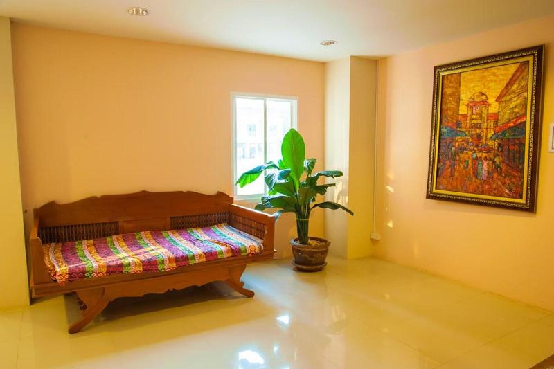 Wattanawan Hotel image
