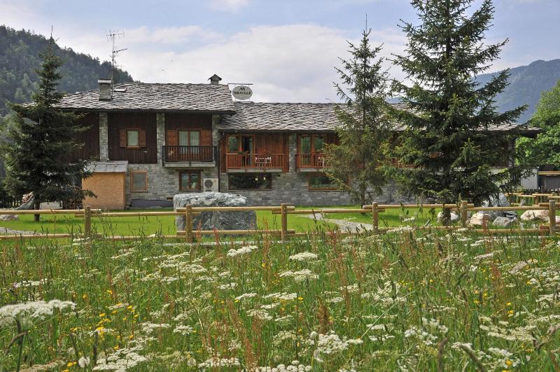 Miravalle image