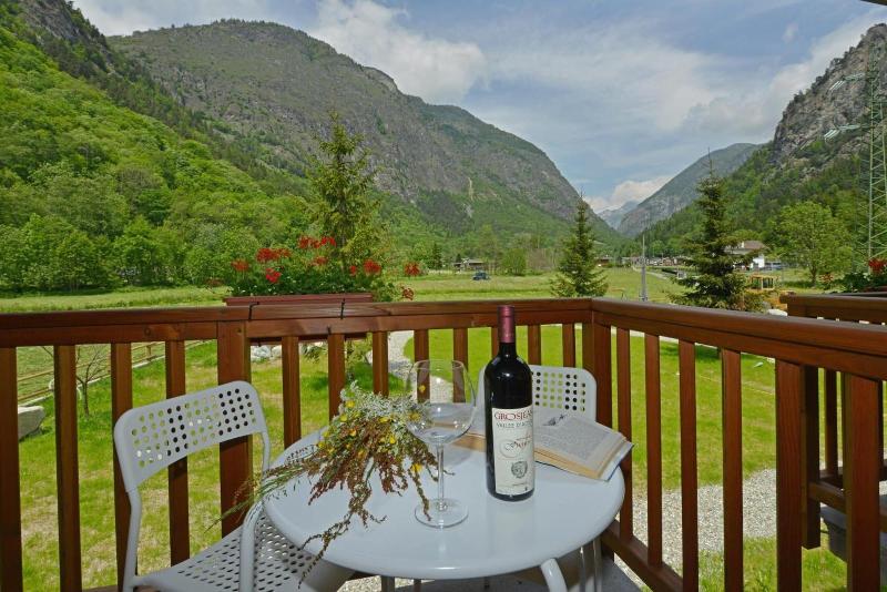 Miravalle image