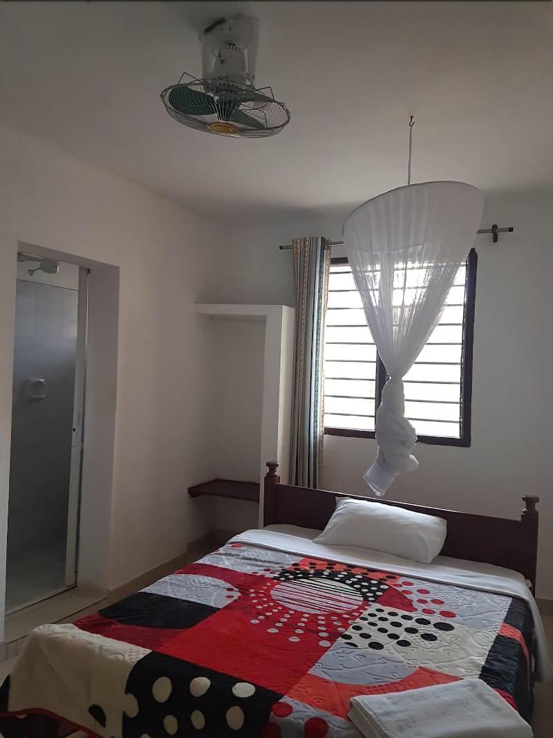 Miritini Golden Guest House image