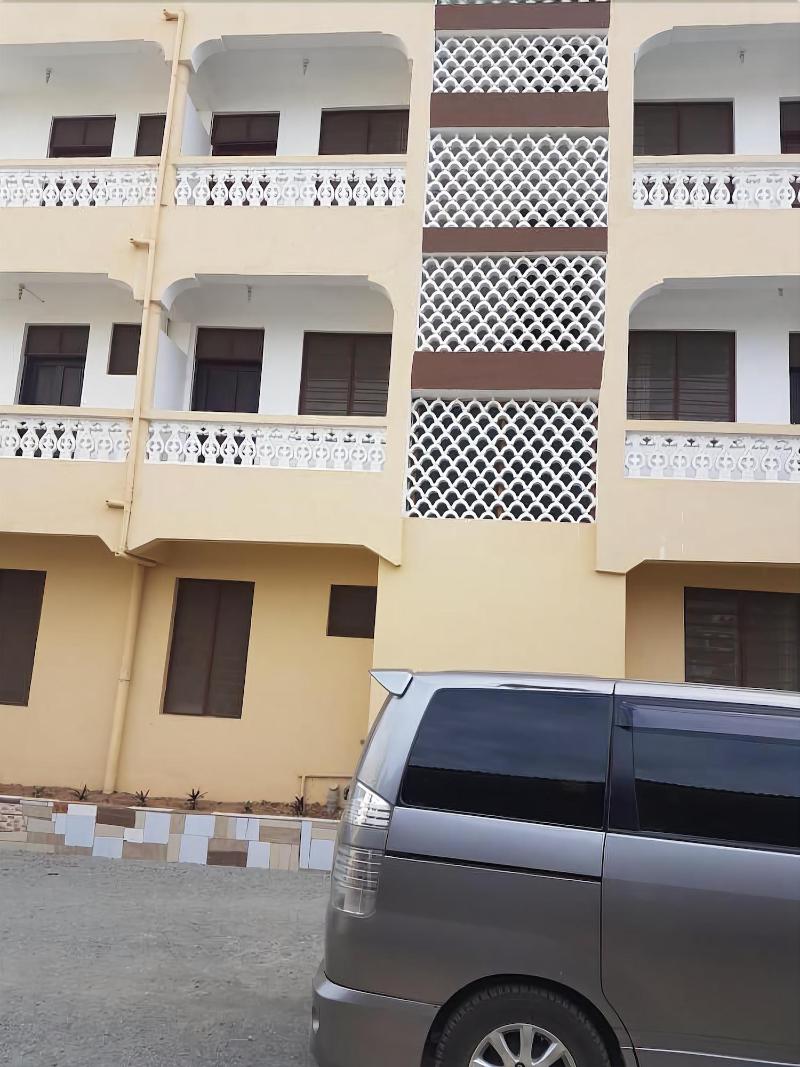 Miritini Golden Guest House image