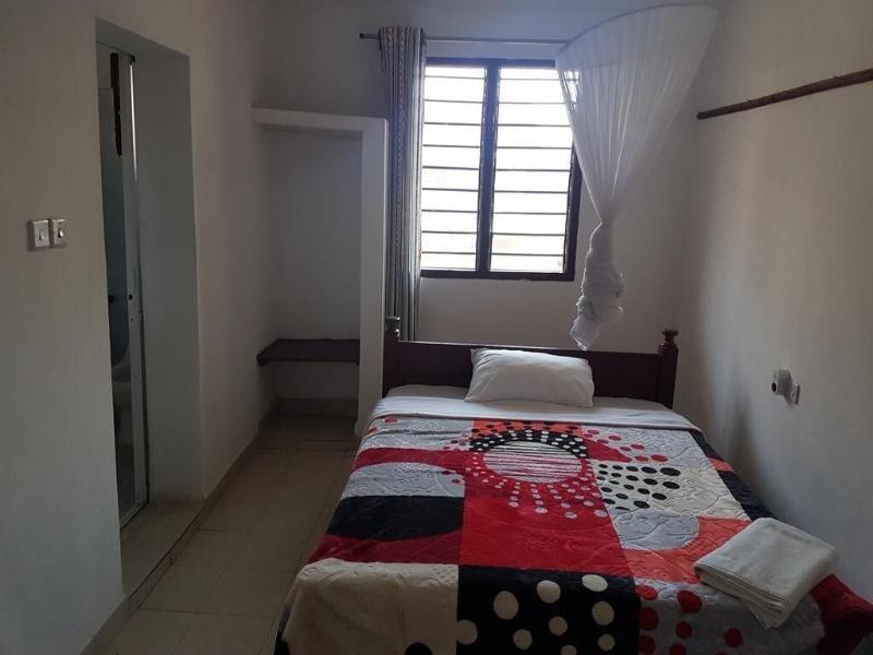 Miritini Golden Guest House image
