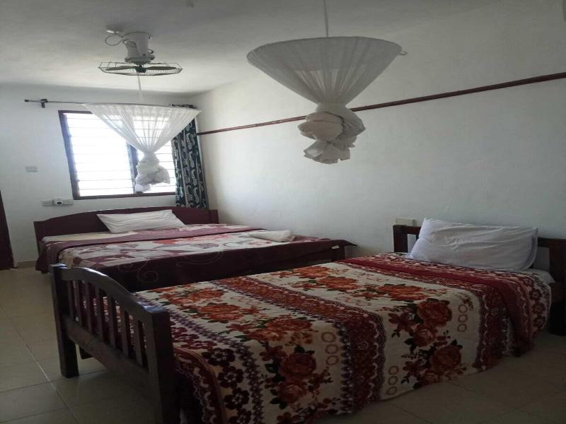 Miritini Golden Guest House image