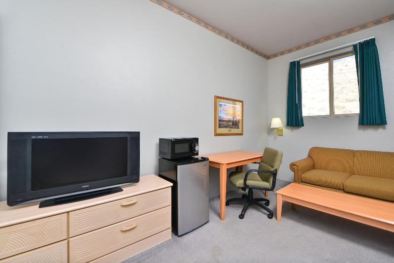 Econo Lodge Inn & Suites Jackpot near Casino image