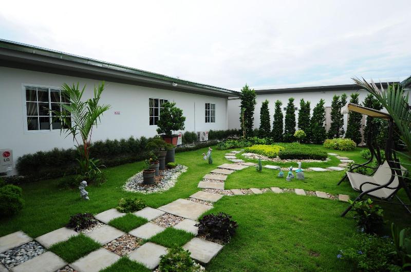 Montara Hotel & Resort Korat