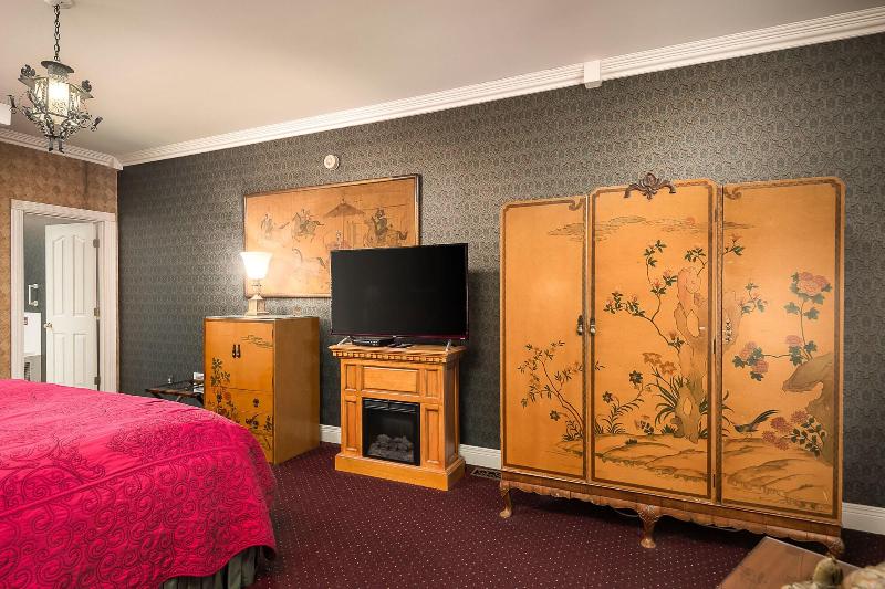 Montgomery Inn Bnb image