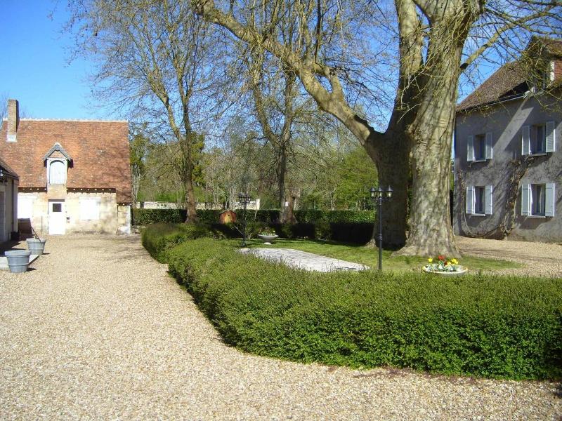 Hostellerie Le Clos Du Cher image