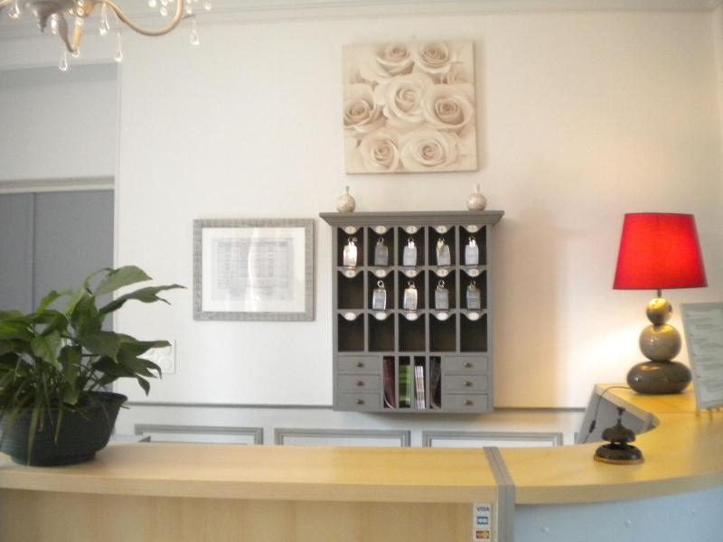 Hostellerie Le Clos Du Cher image