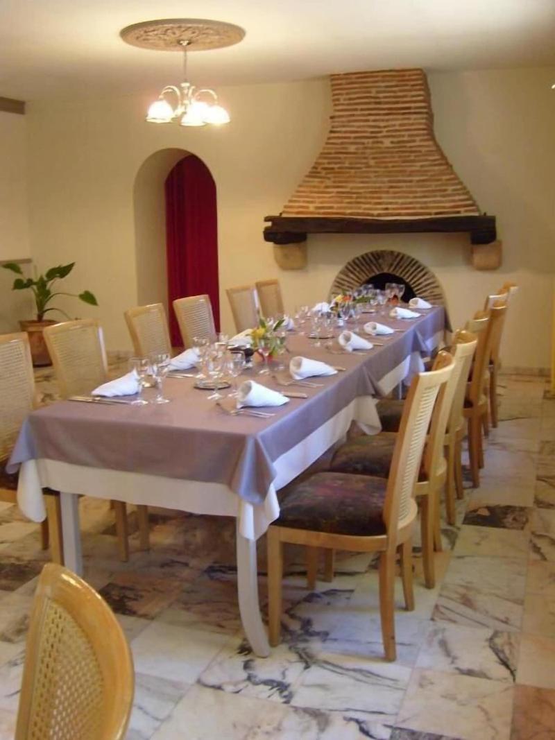 Hostellerie Le Clos Du Cher image
