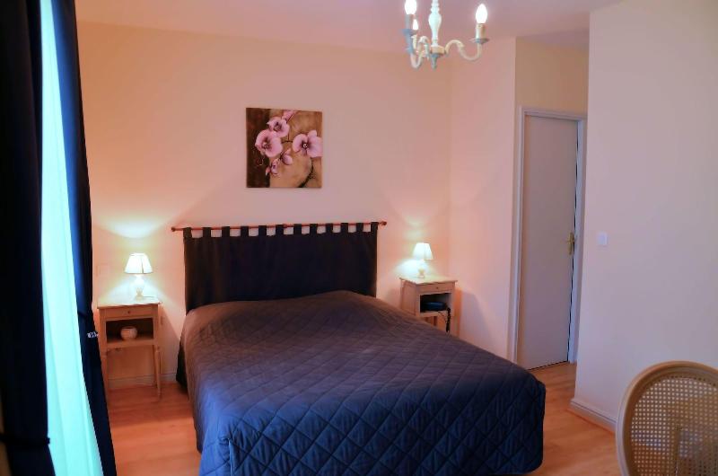 Hostellerie Le Clos Du Cher image