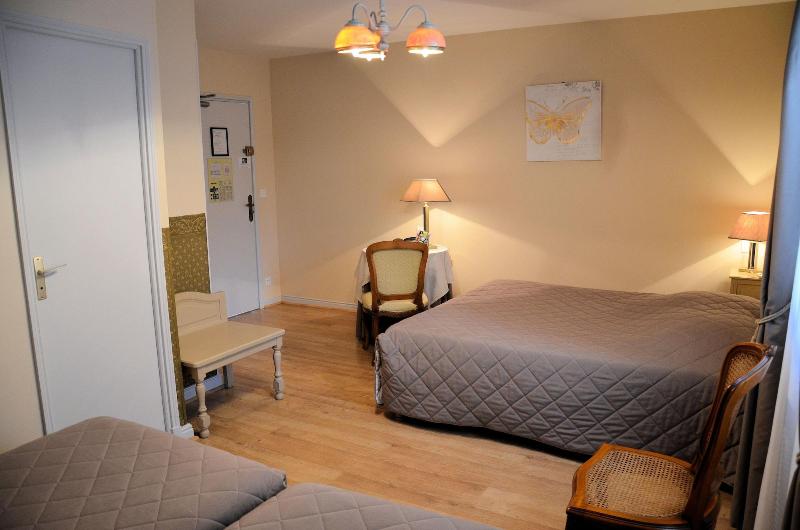 Hostellerie Le Clos Du Cher image