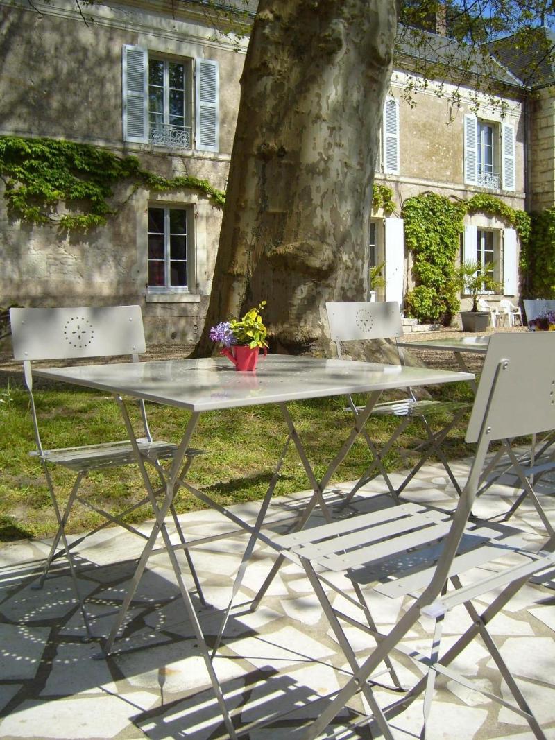 Hostellerie Le Clos Du Cher image