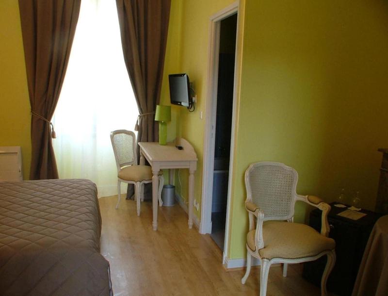 Hostellerie Le Clos Du Cher image