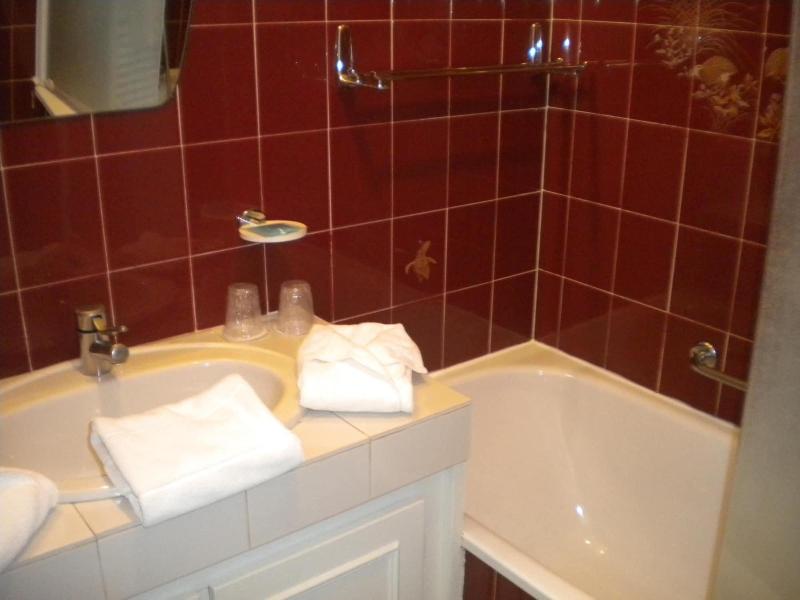Hostellerie Le Clos Du Cher image