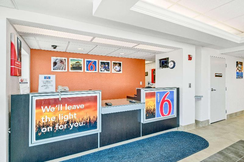Motel 6 Big Springs, NE image 8