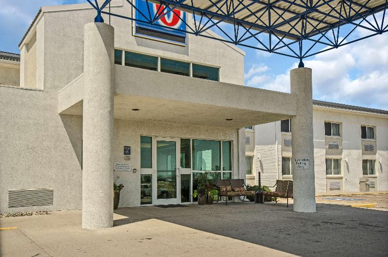 Motel 6 Big Springs, NE image